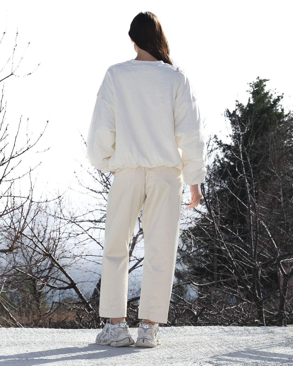 https://www.seamehappy.be/wp-content/uploads/2024/08/Sea-Me-Happy-Apollo-Sweater-white-back.jpg